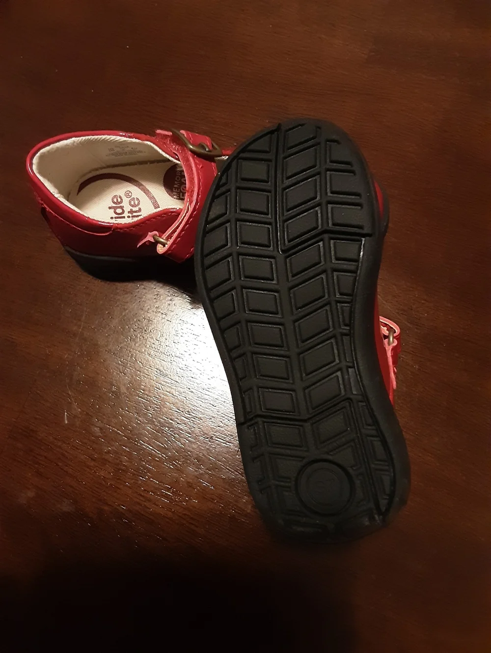 Stride Rite Red Patent Mary Jane Dress Shoes with Flower Size 6 - Picture 2 of 4